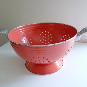 FIESTA WARE COLANDER
